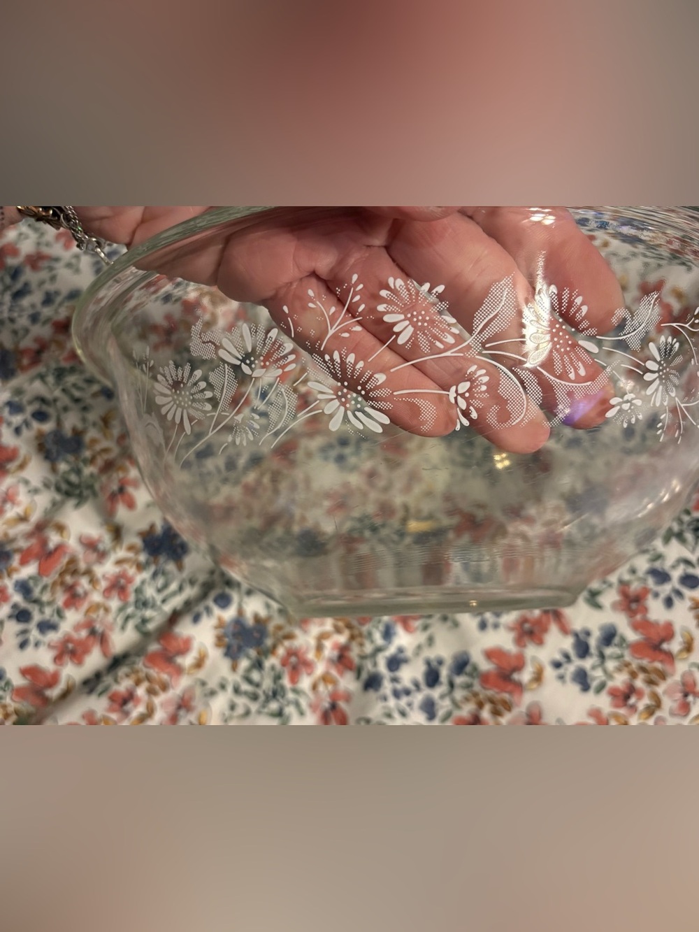 472- vintage Pyrex colonial mist 2.5l mixing bowl
